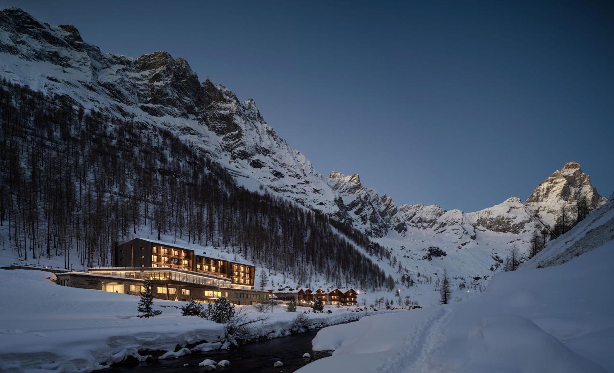 Cervino - Vretreats Hotell Breuil-Cervinia Exteriör bild